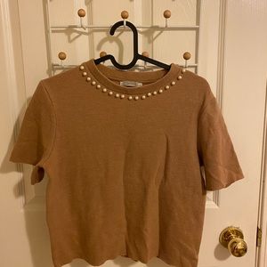 ZARA beige t-shirt with pearls.